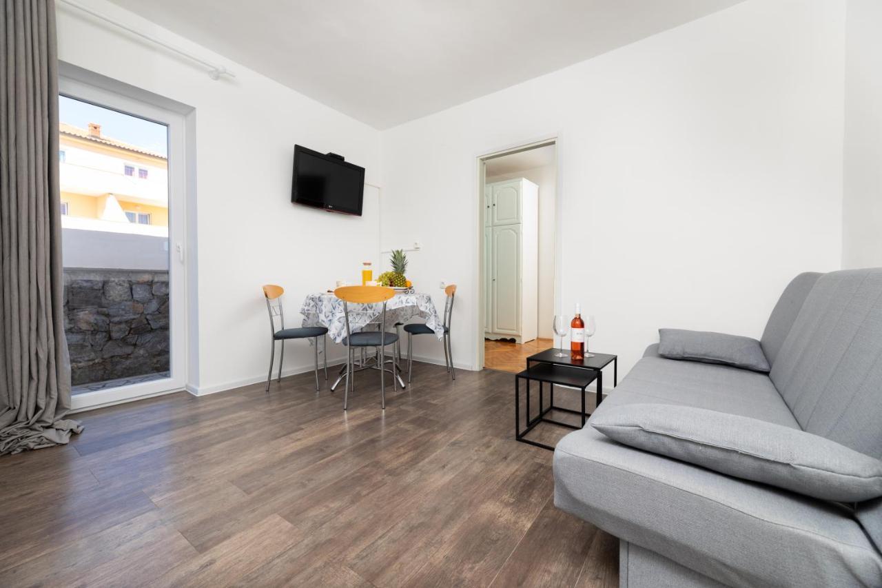 Apartments Aisa* Countryside Holiday Just 500M From The Beach! Krk Town Bagian luar foto