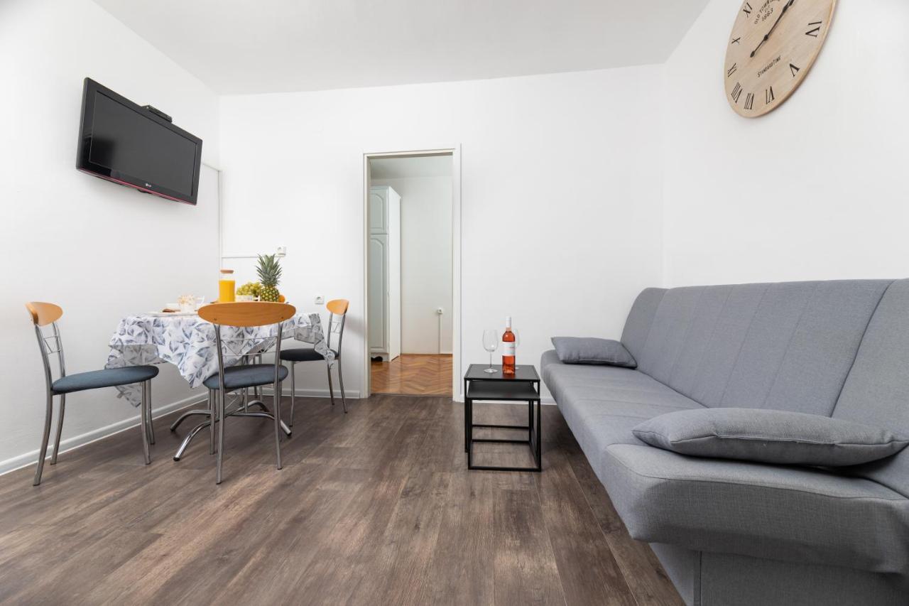 Apartments Aisa* Countryside Holiday Just 500M From The Beach! Krk Town Bagian luar foto